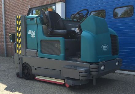 Gebruikte machine: Tennant M20 Veegschrobmachine - Industrial Cleaning